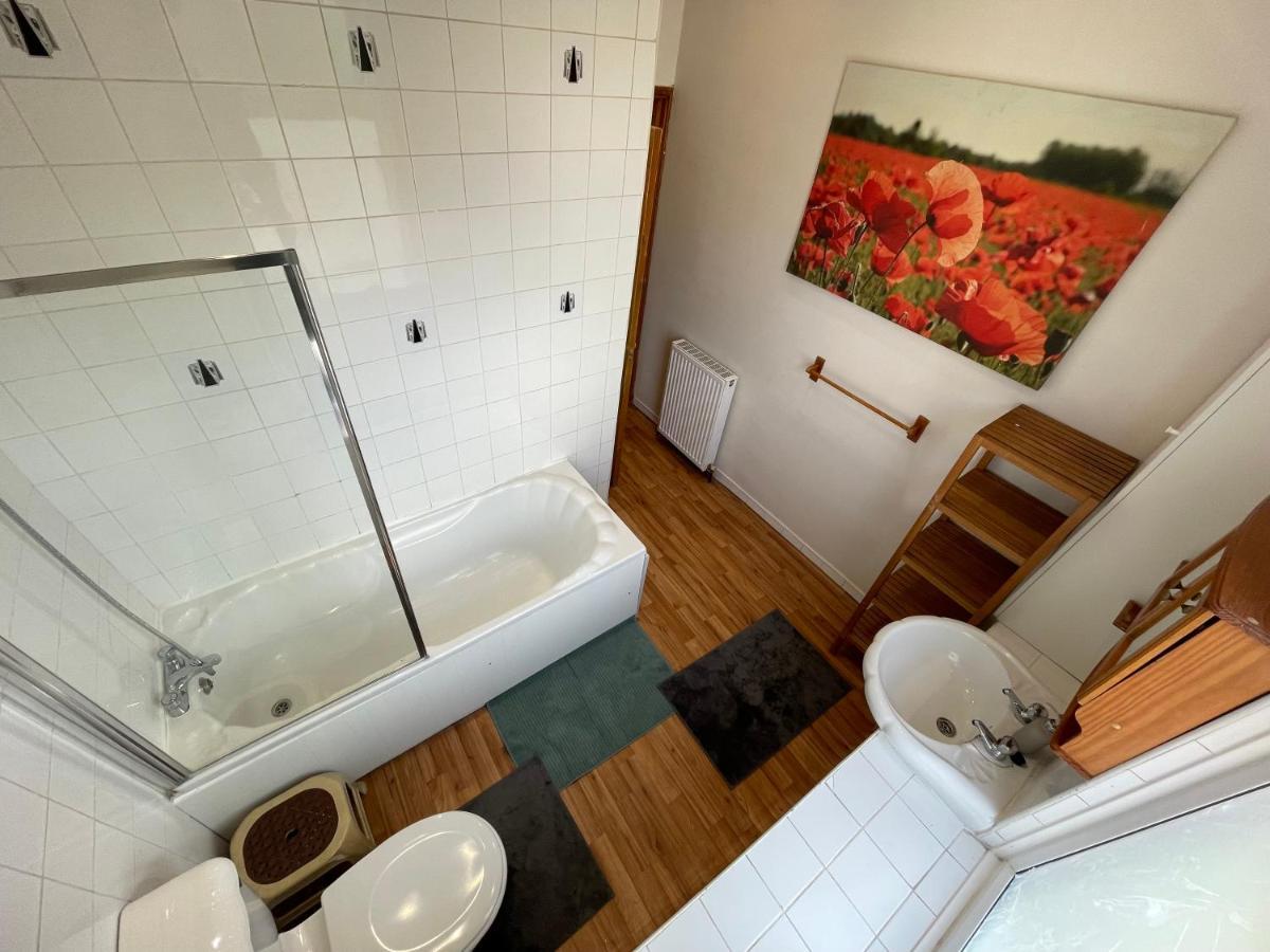 Spacious Family Flat Лондон Екстер'єр фото